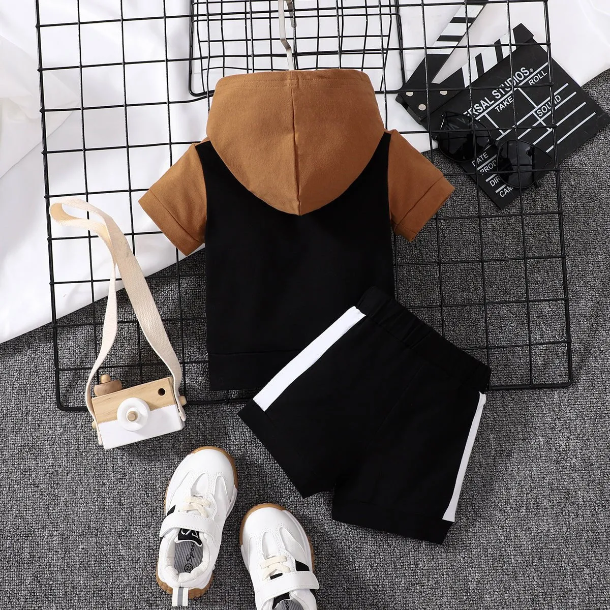 2pcs Baby Boy 95% Cotton Hooded Short-sleeve Colorblock Top & Shorts Set