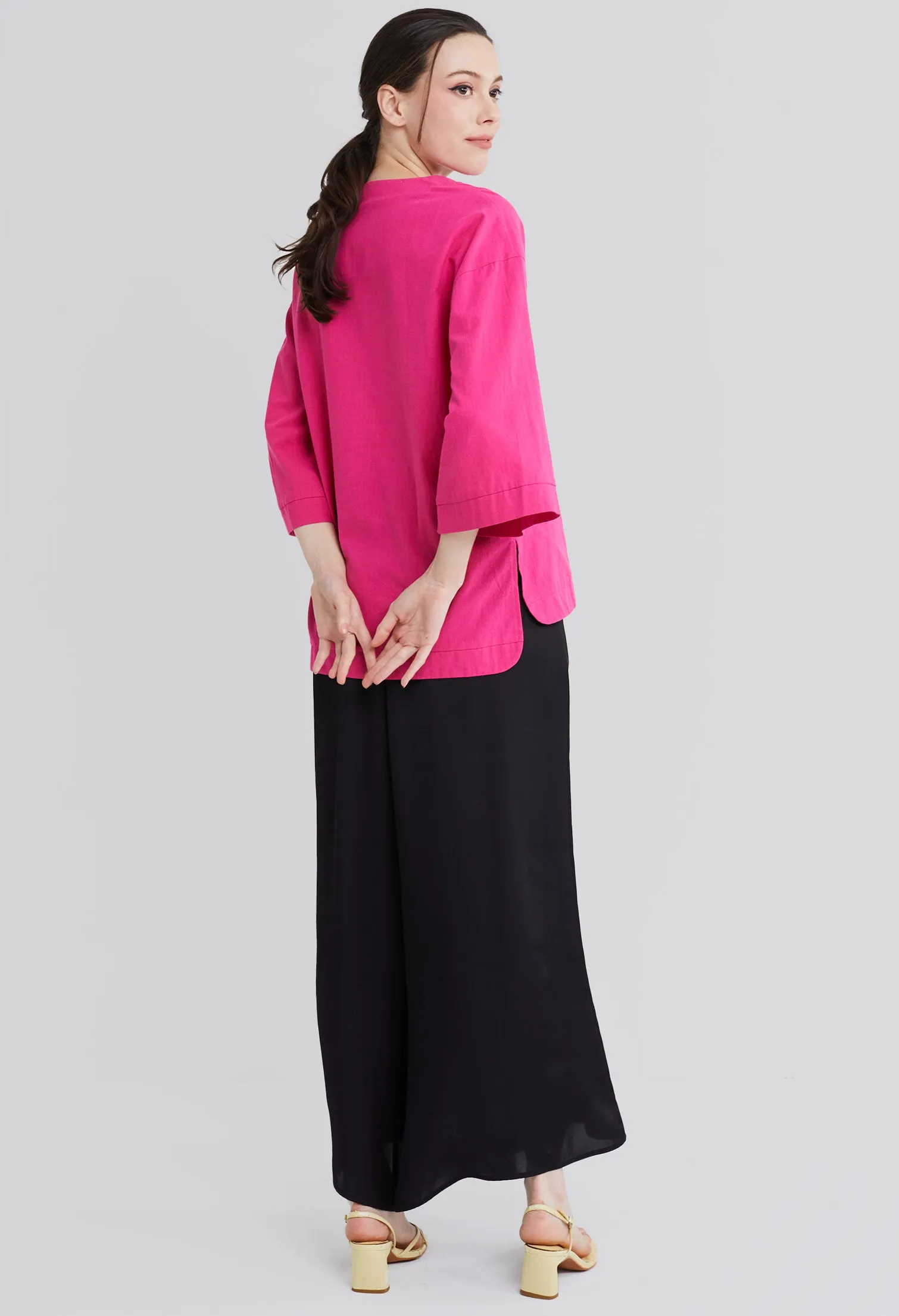 Baju V-Accent Blouse
