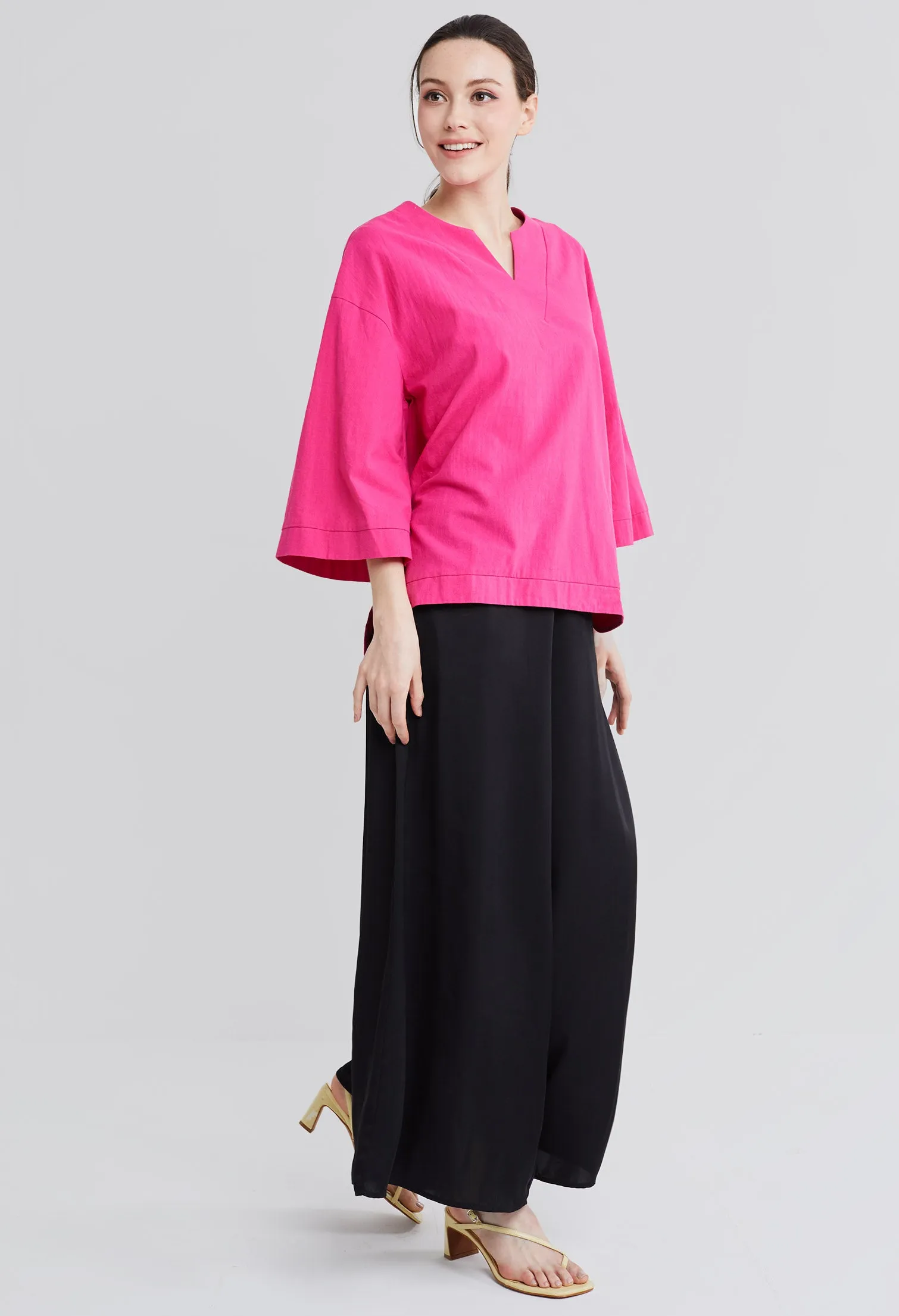 Baju V-Accent Blouse