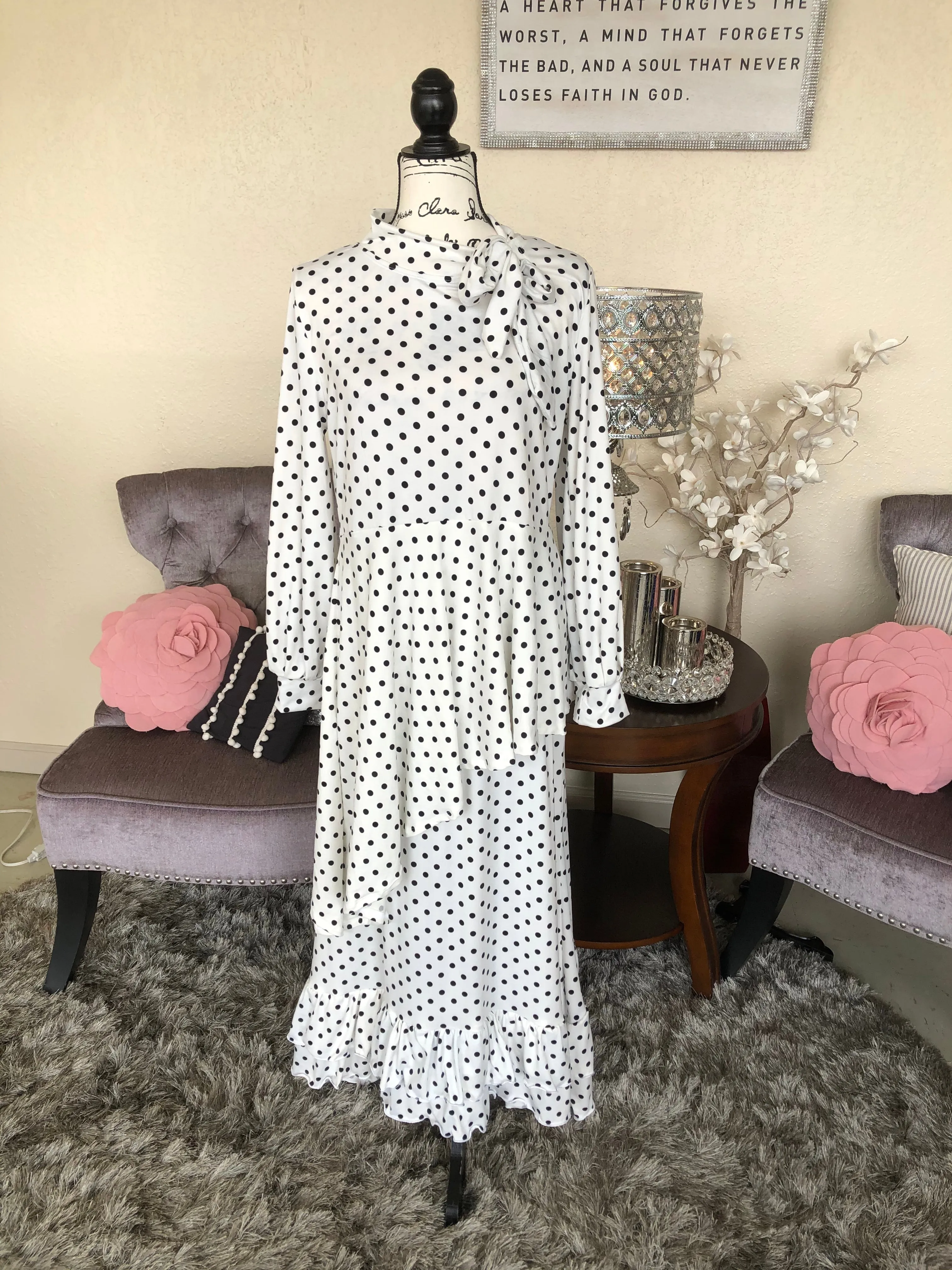 Cassidy White With Black Dots Tunic/Top