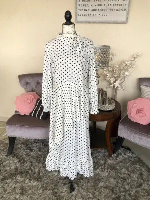Cassidy White With Black Dots Tunic/Top