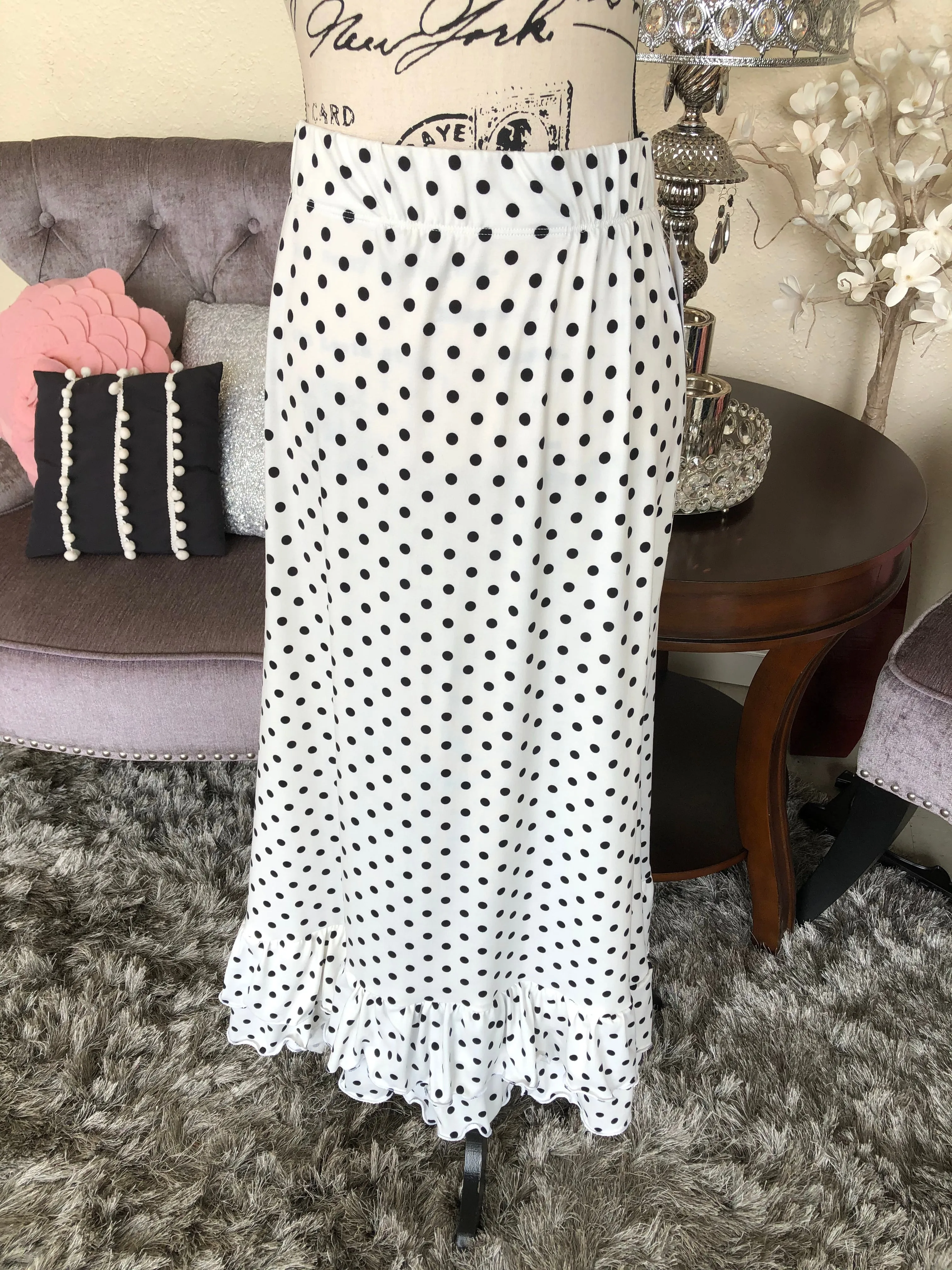 Cassidy White With Black Dots Tunic/Top