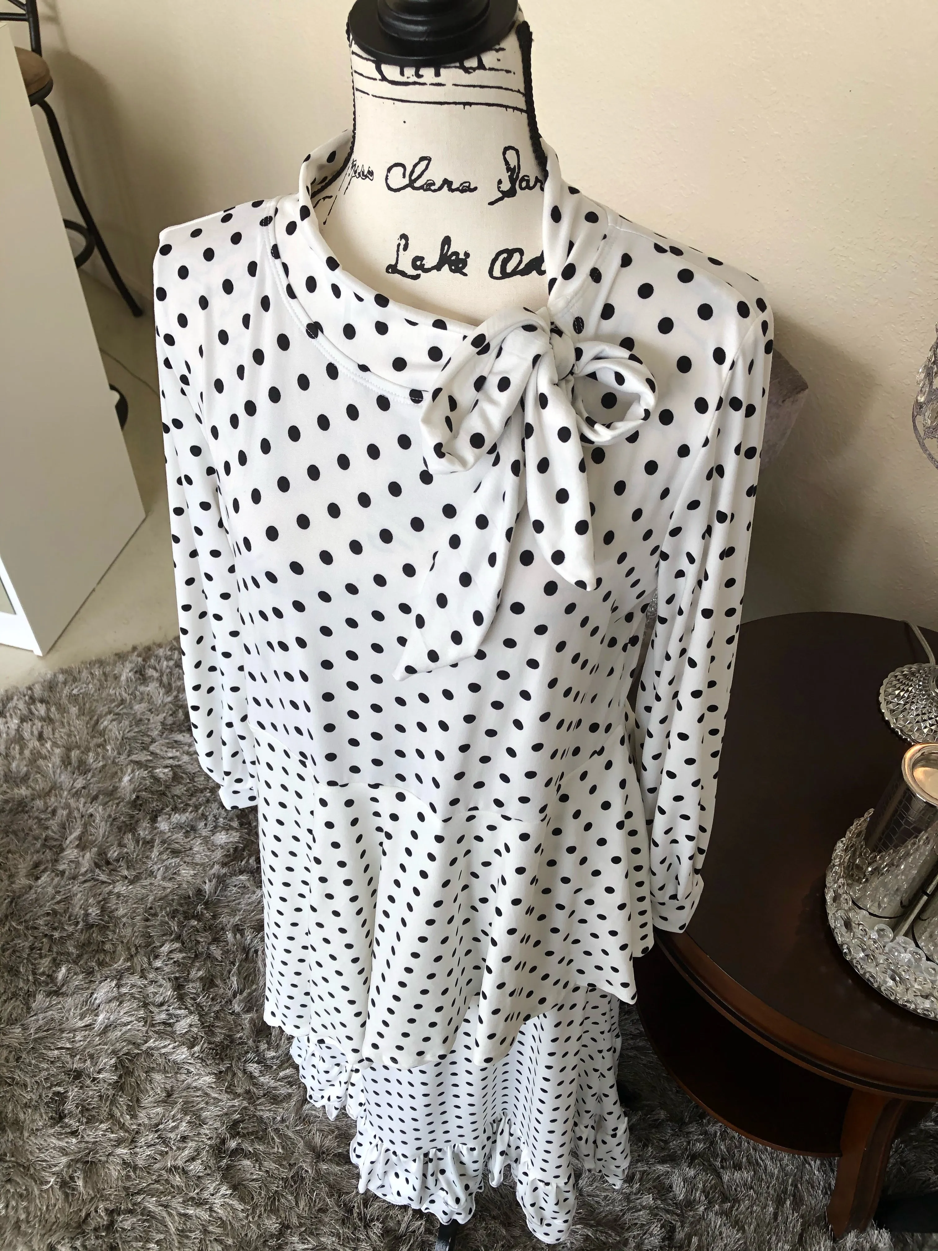 Cassidy White With Black Dots Tunic/Top
