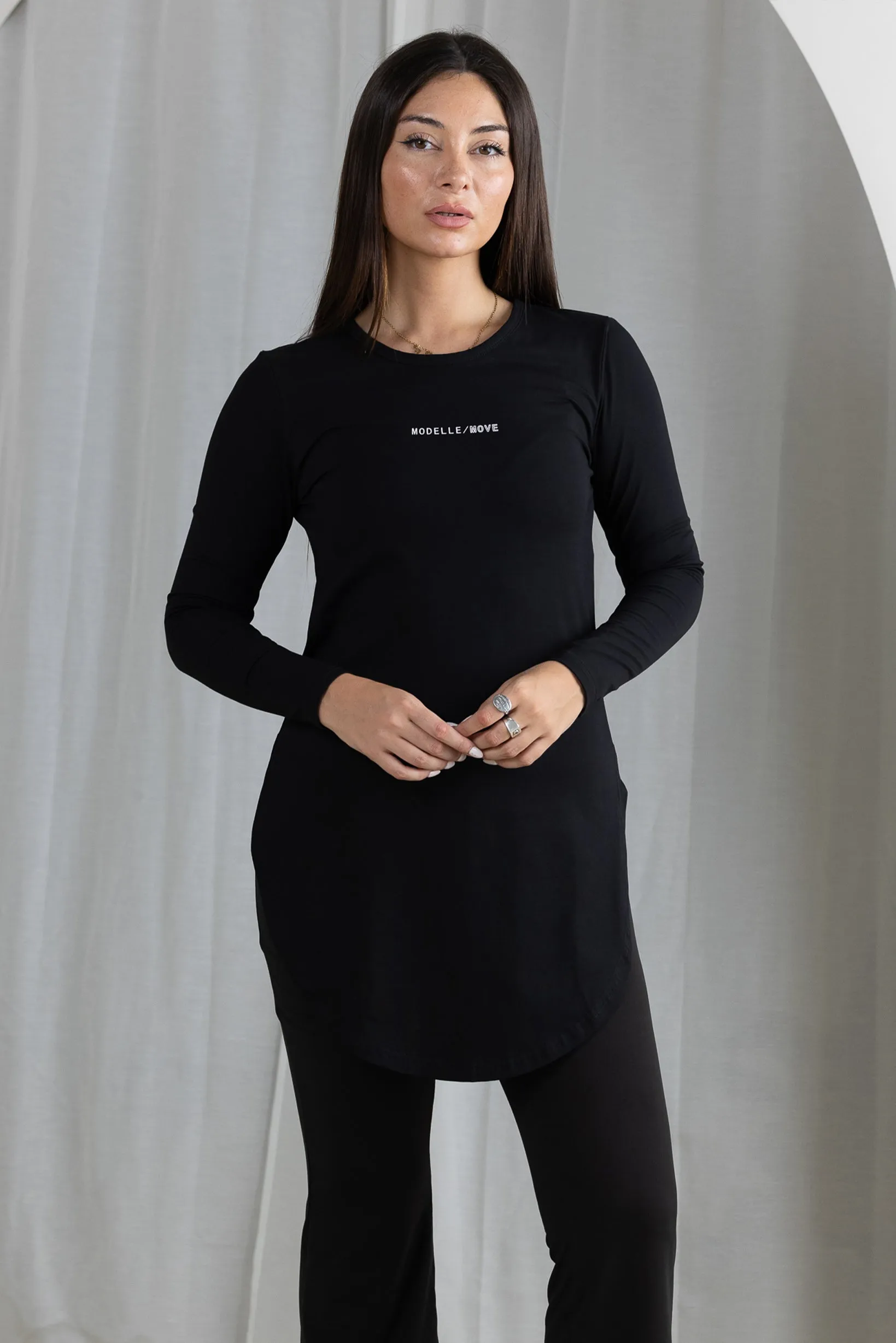 Modelle/Move Long Sleeve Loop Top