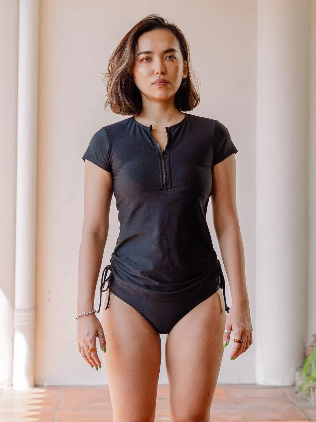 Onyx Two Piece Short Sleeve Ruched Drawstring Tankini Rash Guard in Black