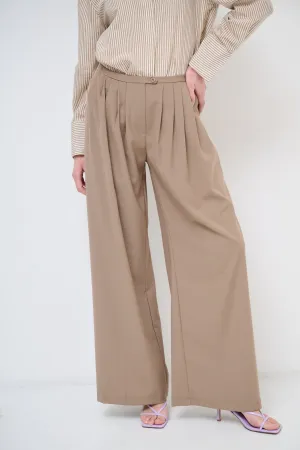 Wide-leg pleated trousers with high waist wholesale