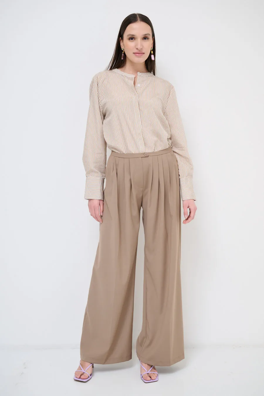 Wide-leg pleated trousers with high waist wholesale